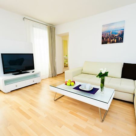 Vox Design Hotel Виена Екстериор снимка