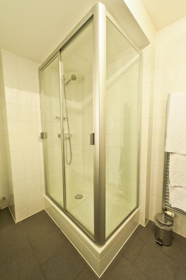 Vox Design Hotel Виена Екстериор снимка
